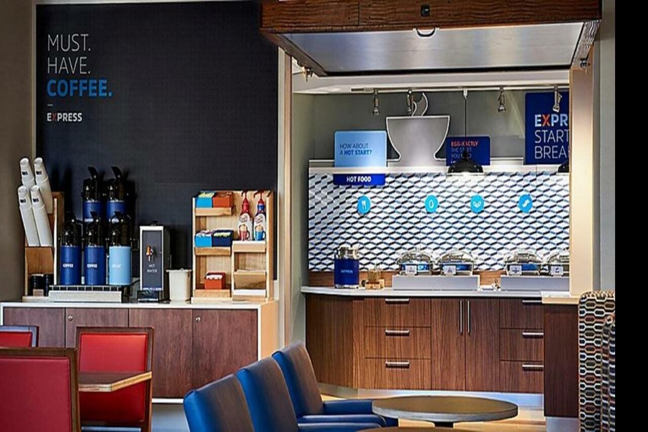 Holiday Inn Express And Suites Liberal Esterno foto